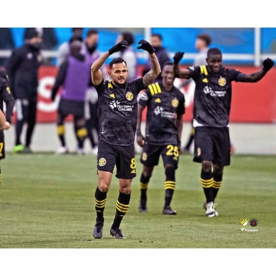 Photographie non signée de célébration but la finale Conférence Est Coupe MLS 2020 d'Artur Columbus Crew