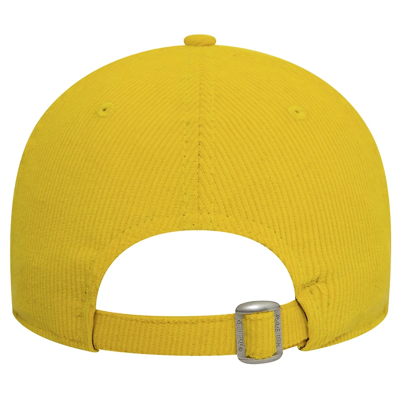 Casquette ajustable 9FORTY ton sur ton en velours côtelé AS Roma New Era pour homme jaune