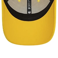 Casquette ajustable 9FORTY ton sur ton en velours côtelé AS Roma New Era pour homme jaune
