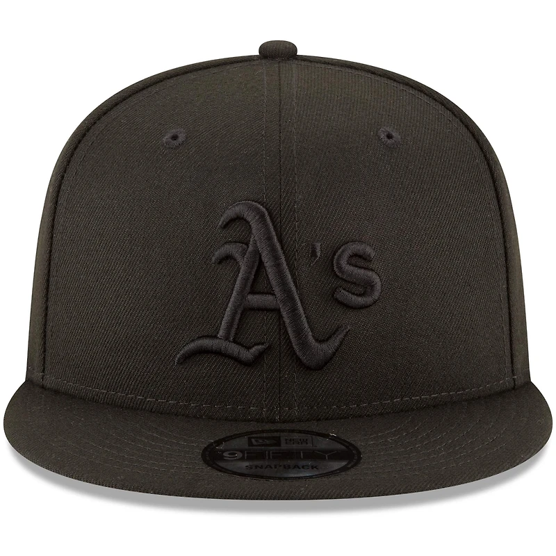 Athletics New Era Black on Black 9FIFTY Team Snapback Adjustable Hat - Black