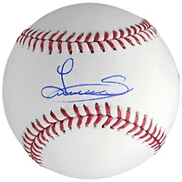 Ballon de baseball autographié par Luis Severino Athletics