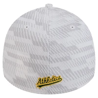 Men's New Era  White Athletics Graded 39THIRTY Flex Hat