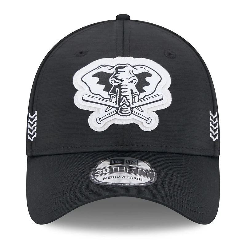 Casquette New Era Athletics 2024 Clubhouse 39THIRTY Flex Fit noire pour homme