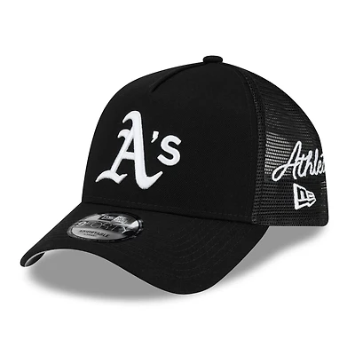 Casquette trucker ajustable New Era Athletics noire pour homme, modèle 9FORTY, logo latéral, style A-Frame.