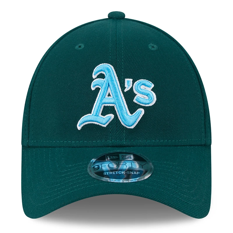 Men's New Era Green Athletics 2024 Father's Day 9FORTY Adjustable Hat