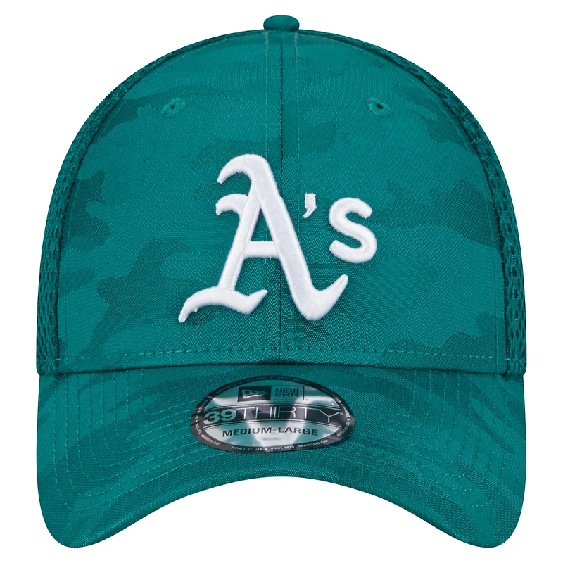 Men's New Era Green Athletics Subtle Camo 39THIRTY Flex Hat