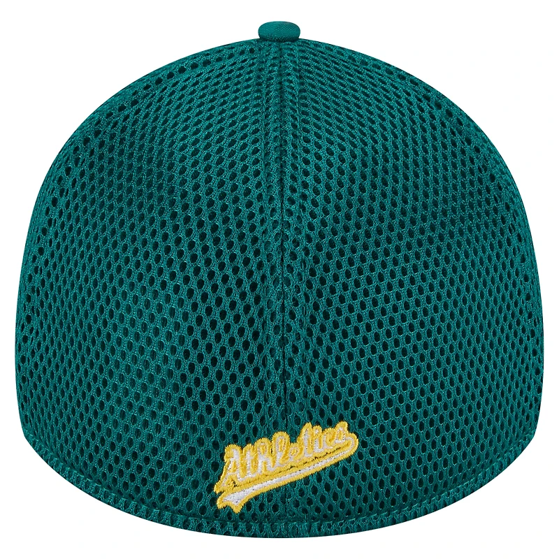 Men's New Era Green Athletics Subtle Camo 39THIRTY Flex Hat