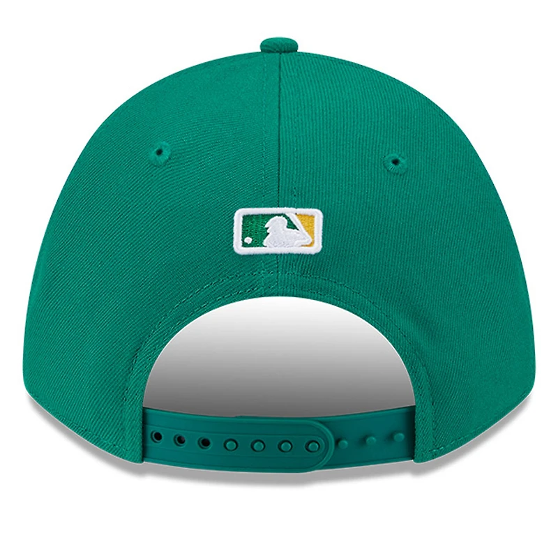 Casquette ajustable New Era Kelly Green Athletics Player Replica 9FORTY pour homme