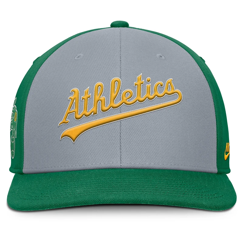 Men's Nike Green/Gold Athletics Pro Performance Snapback Hat