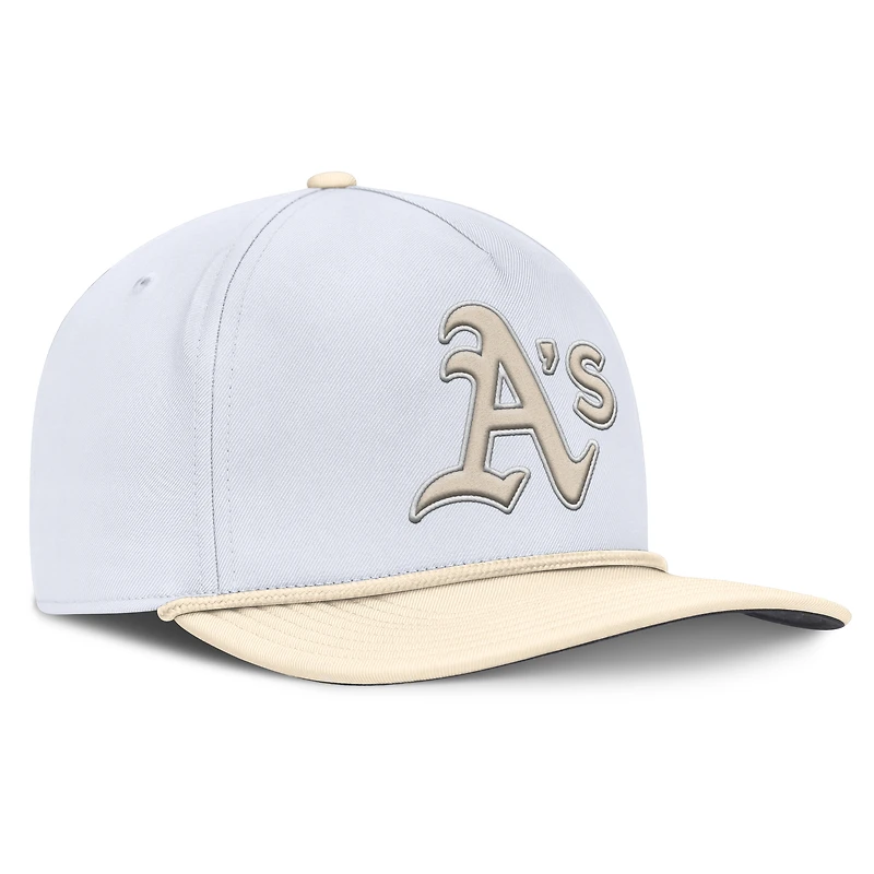 Casquette Nike Athletics Pro Performance Snapback pour homme, blanc/crème