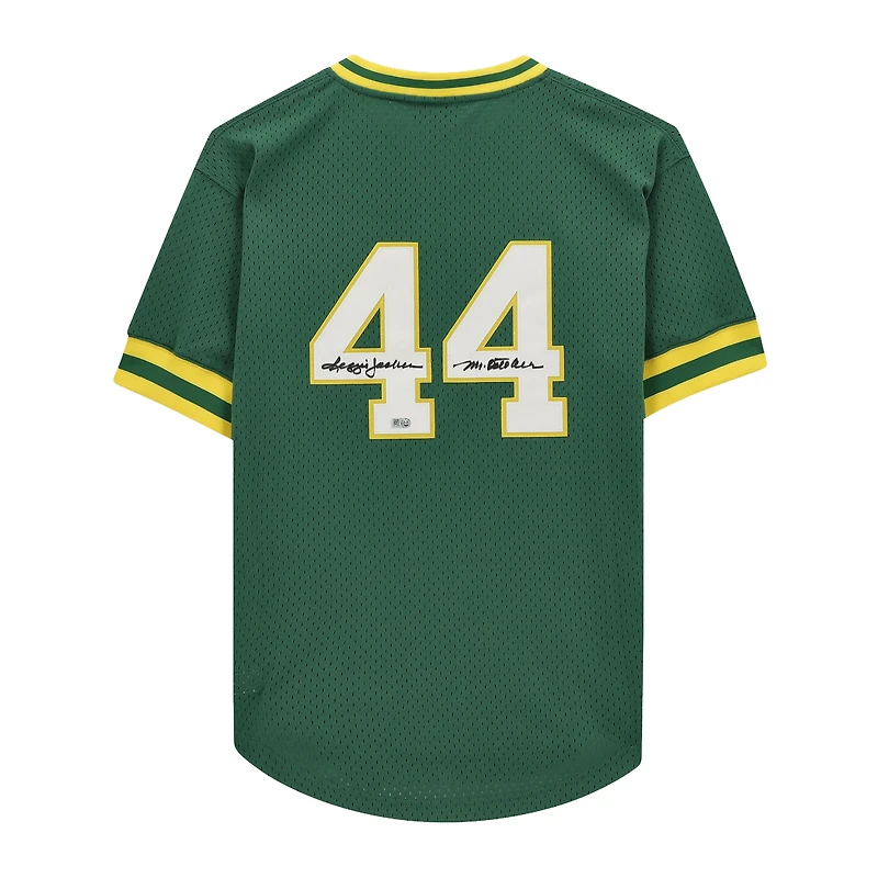Maillot d'entraînement Mitchell & Ness réplique autographié par Reggie Jackson (Green Athletics) avec inscription « Mr. October ».