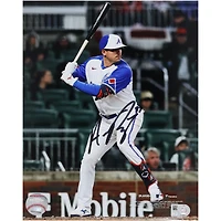 Photographie autographiée du maillot City Connect d'Austin Riley des Braves d'Atlanta, 8" x 10"