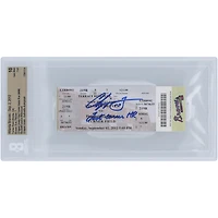 Chipper Jones, dernier coup de circuit en carrière autographié par les Braves d'Atlanta. Les fans de Beckett ont été témoins d'un billet authentifié de 10 $ du 2 septembre 2012 avec l'inscription « Dernier coup de circuit en carrière ».