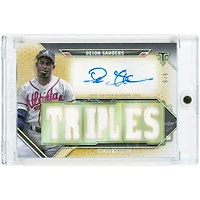 Carte autographiée de Deion Sanders (Atlanta Braves) 2021 Topps Triple Threads Multi Game-Used Relics Gold #TTAR-DSA2 #9/9