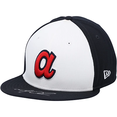 Casquette d'entraînement au bâton autographiée par Matt Olson des Braves d'Atlanta 2024
