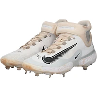 Chaussures Nike blanches et noires dédicacées par Matt Olson des Braves d'Atlanta lors de la saison 2024 de la MLB