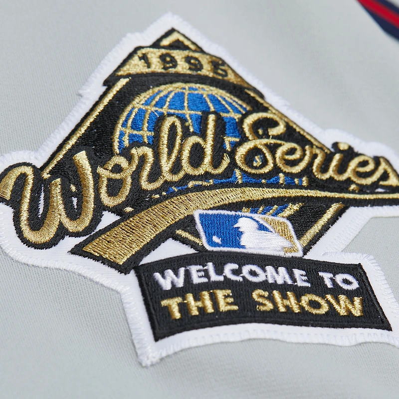 Maillot authentique rétro Mitchell & Ness John Smoltz gris pour homme des Braves d'Atlanta 1995
