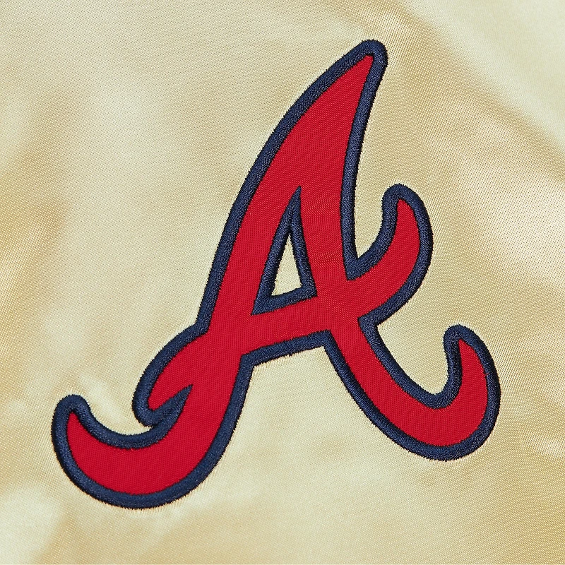 Veste légère en satin entièrement zippée Mitchell & Ness Gold Atlanta Braves OG 2.0 pour hommes