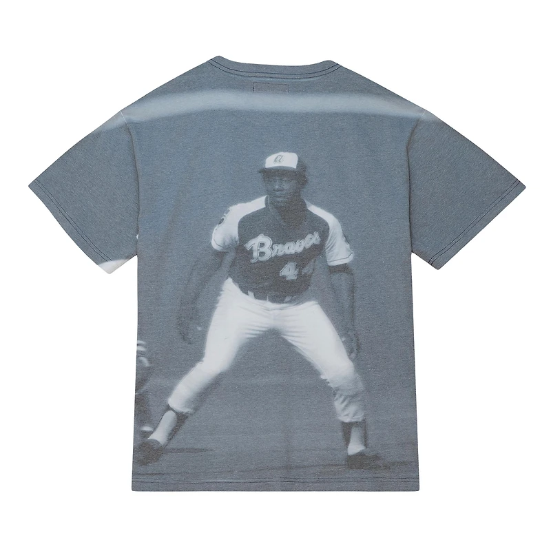 Mitchell & Ness Hank Aaron Atlanta Braves Cooperstown Collection Highlight T-shirt graphique de joueur sublimé pour hommes