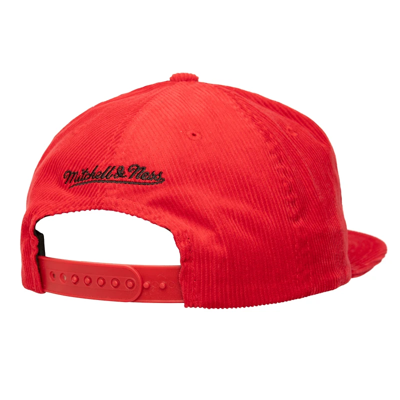 Casquette snapback en velours côtelé rouge Atlanta Braves de Mitchell & Ness pour homme