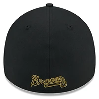Casquette flexible 39THIRTY pour la Journée des forces armées 2024 Braves d'Atlanta New Era noire hommes