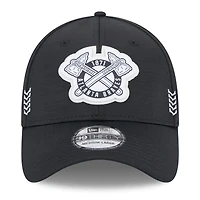Men's New Era Black Atlanta Braves 2024 Clubhouse 39THIRTY Flex Hat