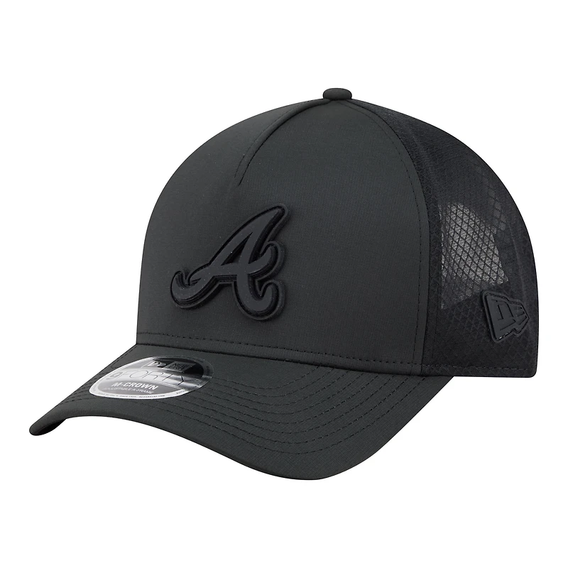 Men's New Era  Black Atlanta Braves Badged M-Crown A-Frame 9FORTY Trucker Adjustable Hat