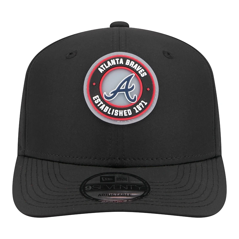 Casquette ajustable New Era noire Atlanta Braves Circle 9SEVENTY pour homme