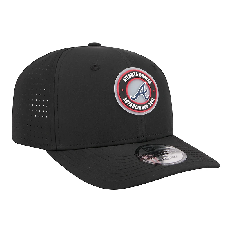 Men's New Era  Black Atlanta Braves Circle 9SEVENTY Adjustable Hat