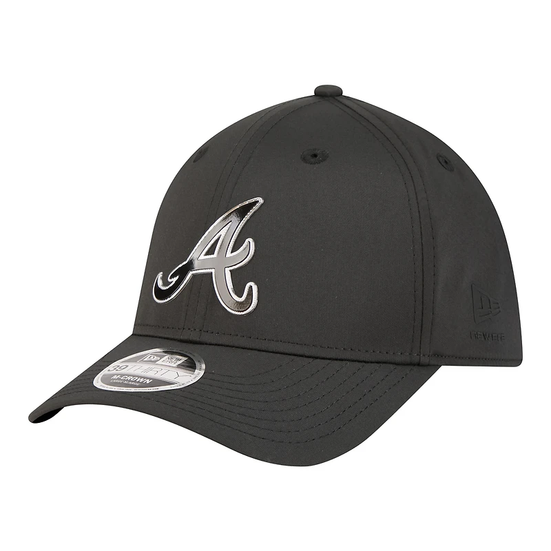 Men's New Era  Black Atlanta Braves Metallic 39THIRTY M-Crown Flex Hat