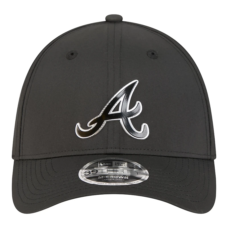 Men's New Era  Black Atlanta Braves Metallic 39THIRTY M-Crown Flex Hat