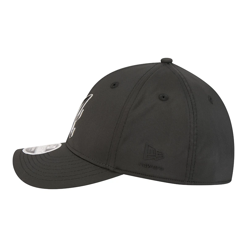 Men's New Era  Black Atlanta Braves Metallic 39THIRTY M-Crown Flex Hat