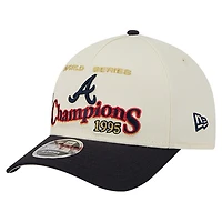 Casquette ajustable New Era 9FORTY M-Crown pour homme, crème/bleu marine, des Atlanta Braves World Series