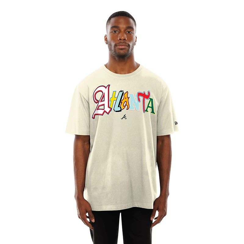 T-shirt oversize crème New Era pour homme avec inscription « Ransom Note » des Braves d'Atlanta