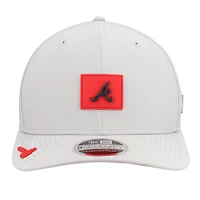 Men's New Era  Gray Atlanta Braves 2026 Clubhouse 9SEVENTY Adjustable Hat
