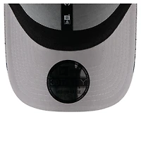 Casquette New Era 39THIRTY Flex grise pour homme avec visière et éclaboussures de peinture des Braves d'Atlanta