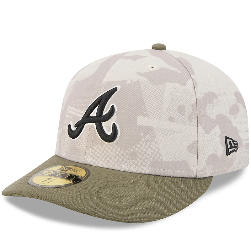 Casquette ajustée 59FIFTY pour homme, beige clair/olive, Atlanta Braves 2025, Journée des forces armées, New Era