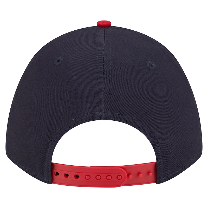 Casquette ajustable New Era Arch 9FORTY A-Frame M-Crown bleu marine/rouge pour homme des Braves d'Atlanta