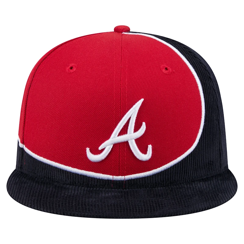 Casquette snapback rétro en velours côtelé New Era bleu marine/rouge des Braves d'Atlanta pour homme