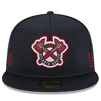 Men's New Era  Navy Atlanta Braves 2024 MLB Clubhouse 59FIFTY Fitted Hat