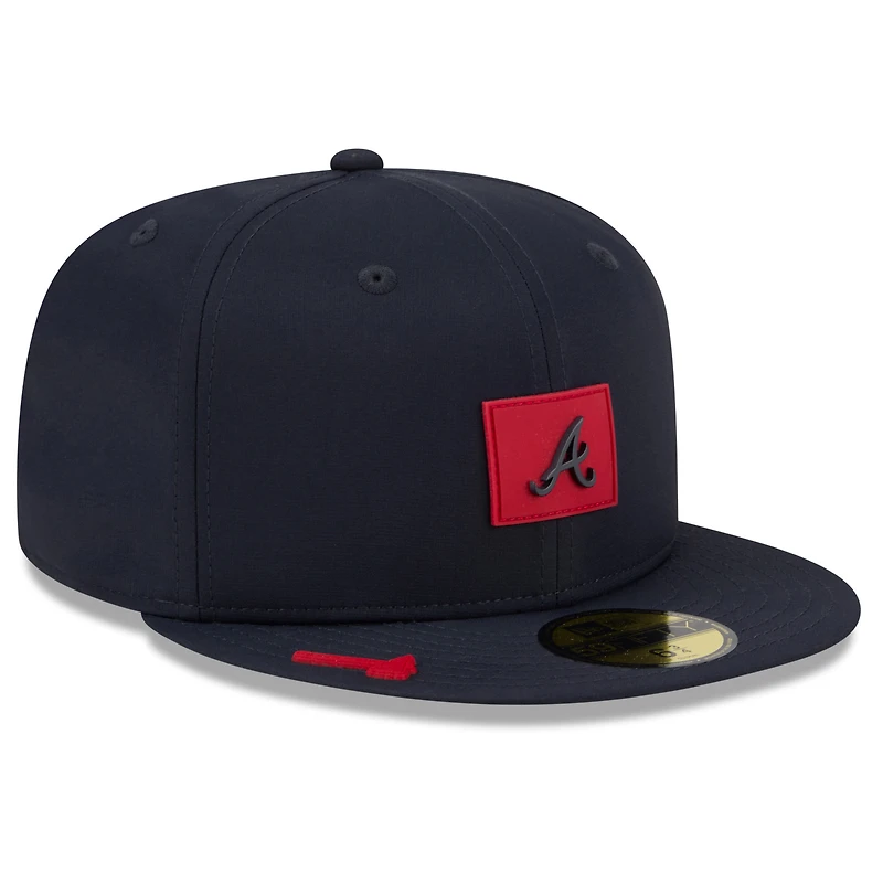 Men's New Era  Navy Atlanta Braves 2026 Clubhouse 59FIFTY Fitted Hat