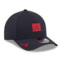 Men's New Era  Navy Atlanta Braves 2026 Clubhouse 9FORTY A-Frame Adjustable Hat