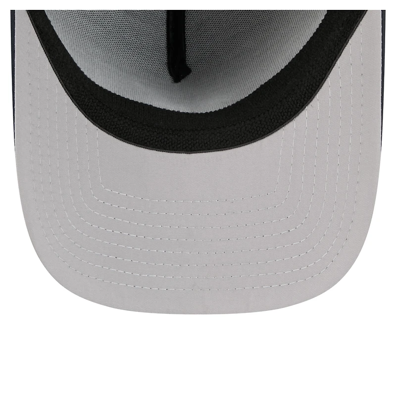 Casquette New Era 39THIRTY A-Frame perforée Flex bleu marine pour homme des Braves d'Atlanta