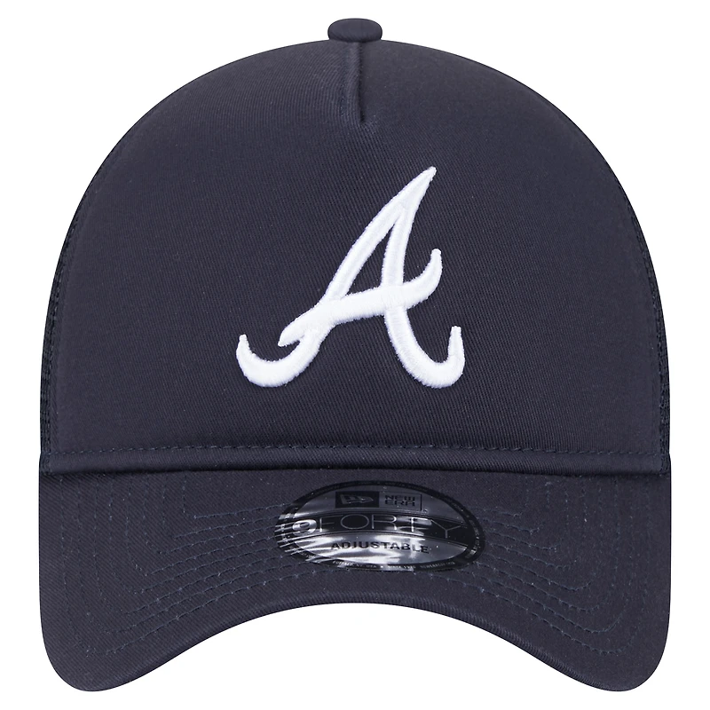 Casquette ajustable New Era 9FORTY A-Frame Trucker bleu marine pour homme Atlanta Braves