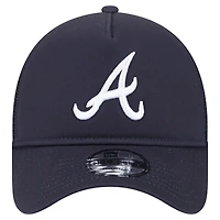 Casquette ajustable New Era 9FORTY A-Frame Trucker bleu marine pour homme Atlanta Braves