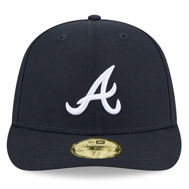 Casquette ajustée à profil bas New Era 59FIFTY bleu marine pour homme, modèle Hall of Fame des Braves d'Atlanta