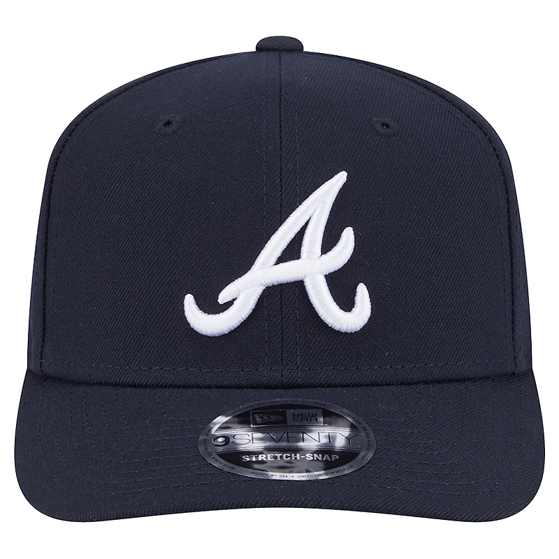 Casquette ajustable New Era bleu marine Atlanta Braves Performance 9SEVENTY pour homme