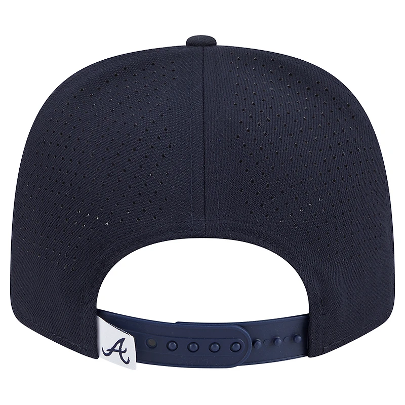 Casquette ajustable New Era bleu marine Atlanta Braves Performance 9SEVENTY pour homme