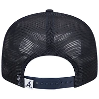 Casquette Snapback 9FIFTY Trucker 9FIFTY bleu marine Atlanta Braves Team New Era pour homme