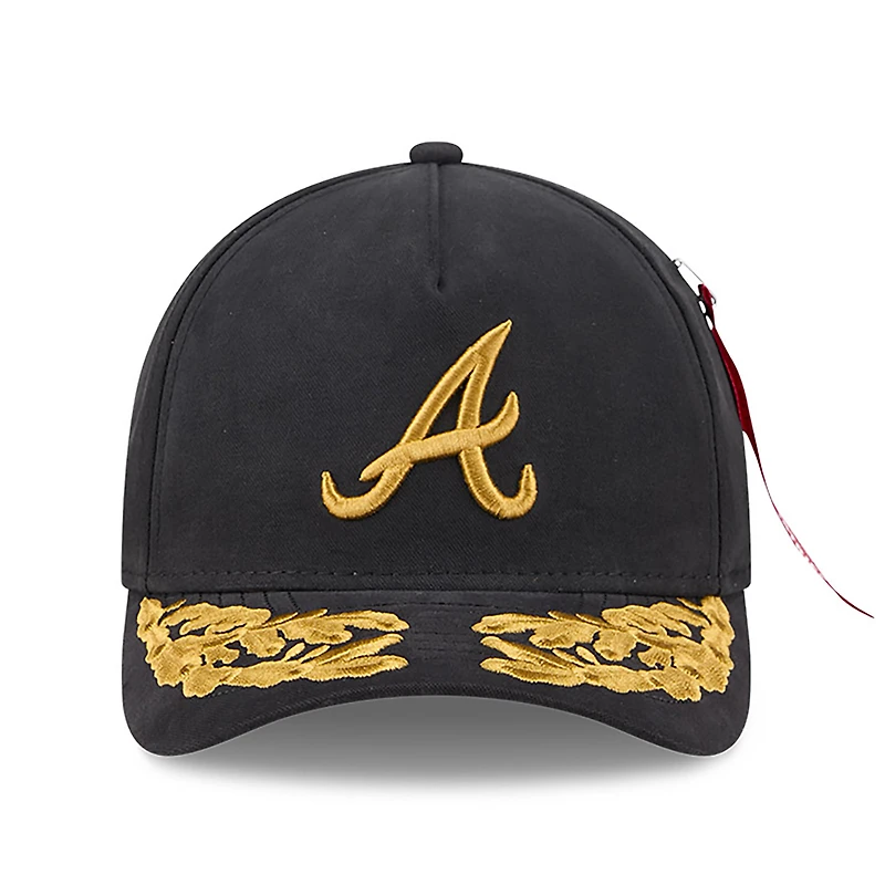 Casquette ajustable A-Frame 9FORTY noire des Braves d'Atlanta pour homme New Era x Alpha Industries